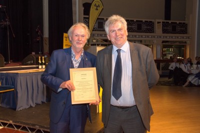 David Gallacher (Guy's and St.Thomas' NHS Foundation Trust) receiving Bernard Wheatley Award from Richard Wakeford (JRP Editor-in-Chief)